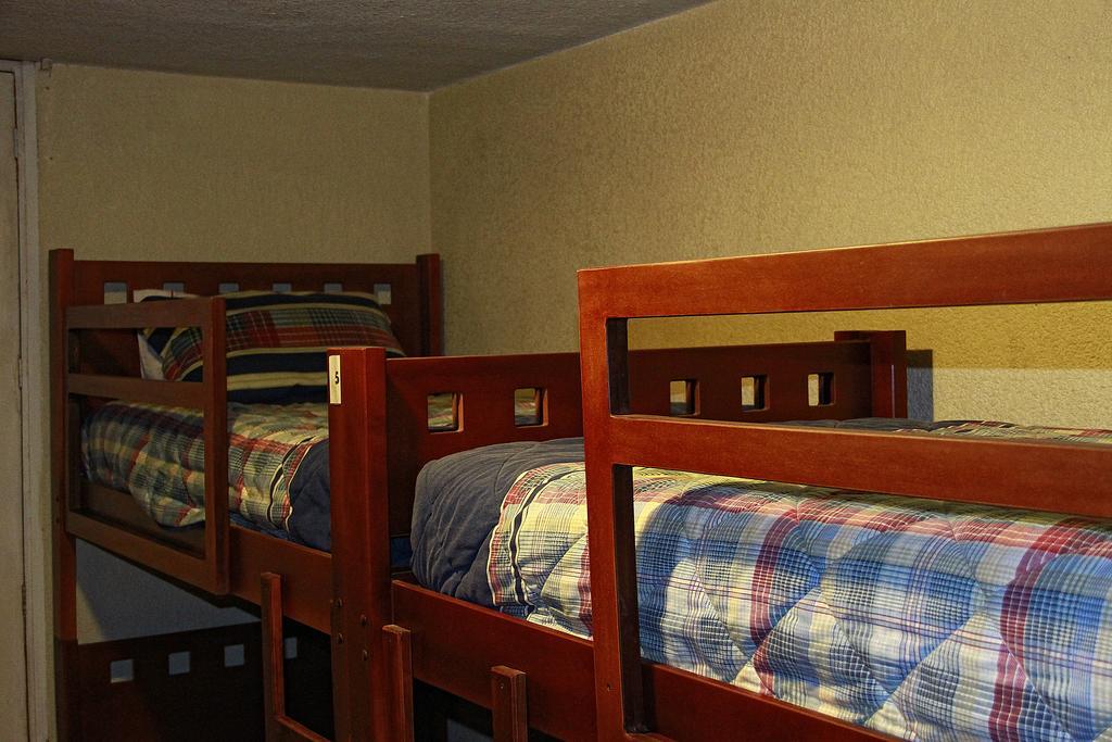 מורליה Hostal Casa Castillo חדר תמונה
